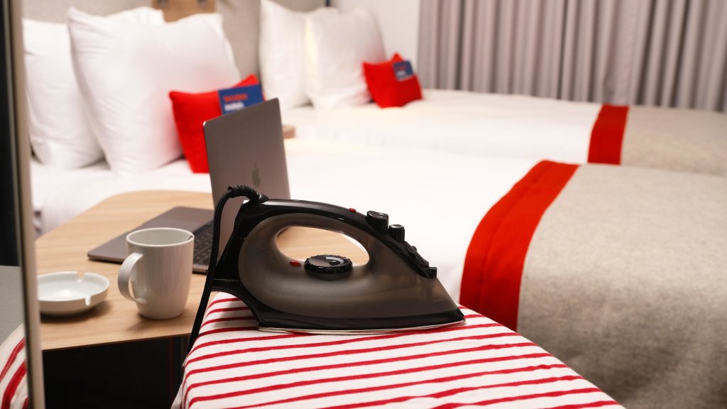 Holiday Inn Express Istanbul - Atakoy Metro, an IHG Hotel 1