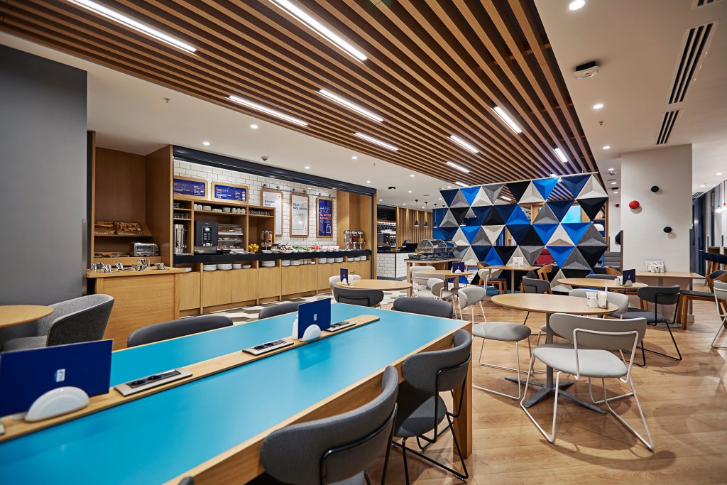 Holiday Inn Express Istanbul - Atakoy Metro, an IHG Hotel 17