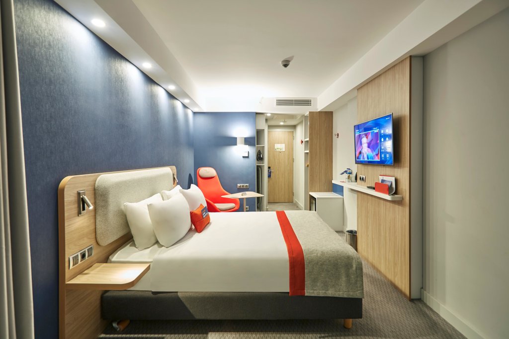 Holiday Inn Express Istanbul - Atakoy Metro, an IHG Hotel 3