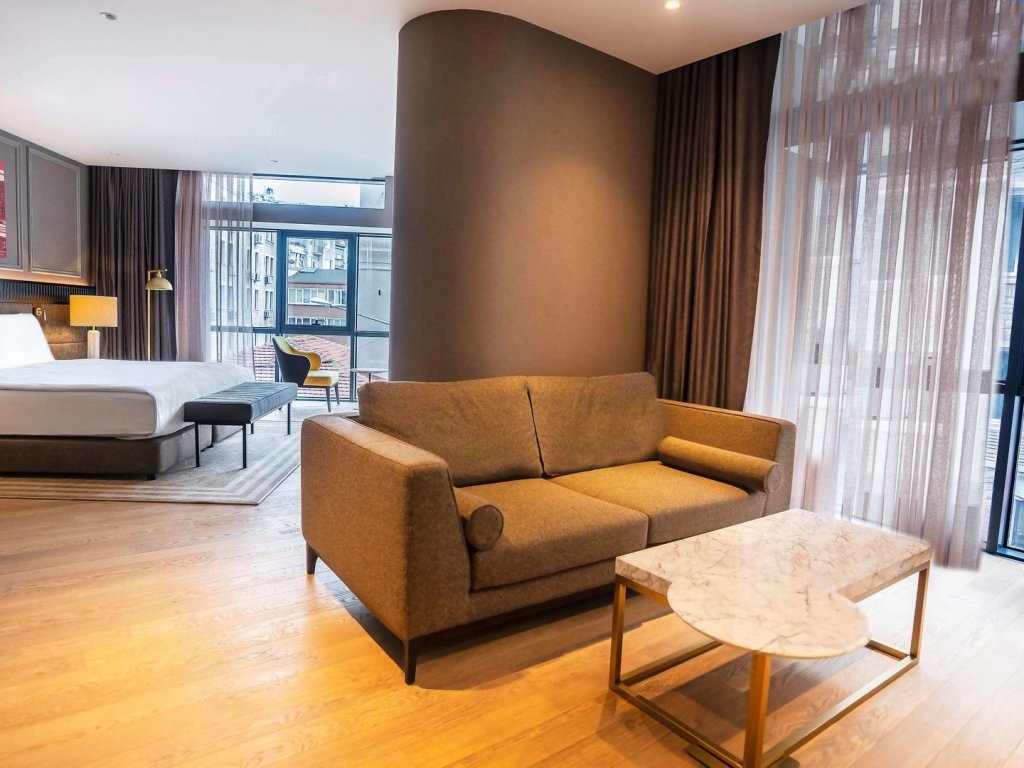 Sofitel Istanbul Taksim 4
