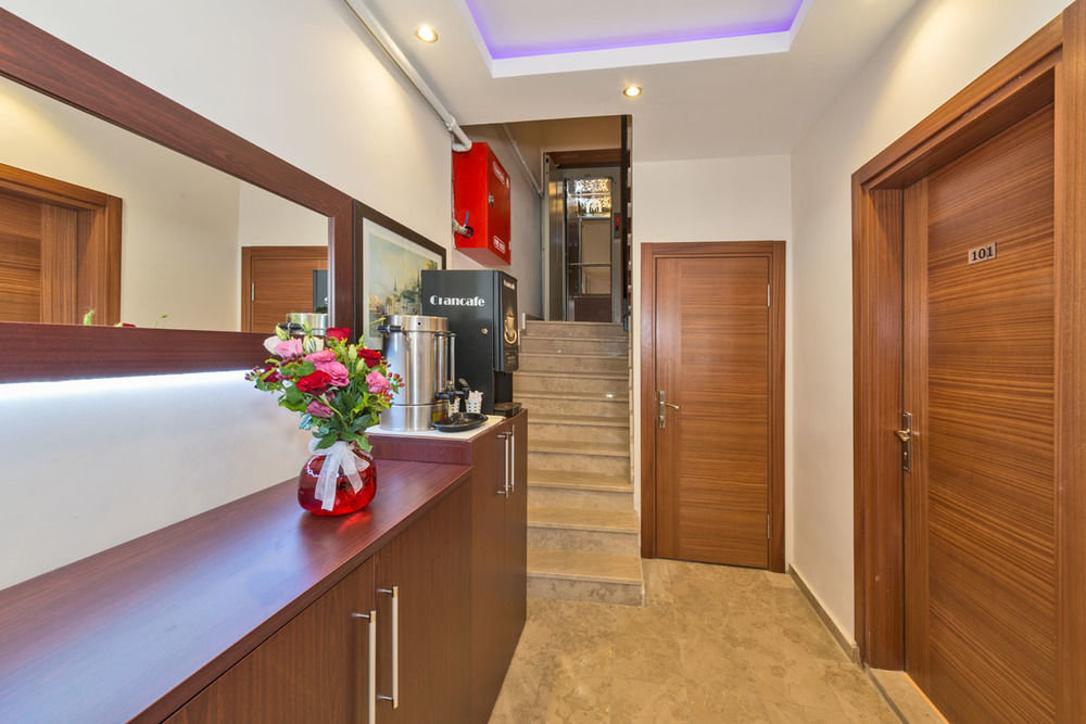 Taxim Marin Hotel 21