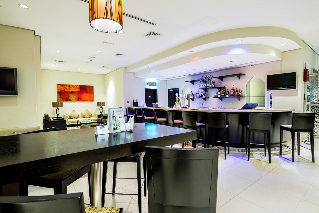 Holiday Inn Express Dubai, Internet City 7