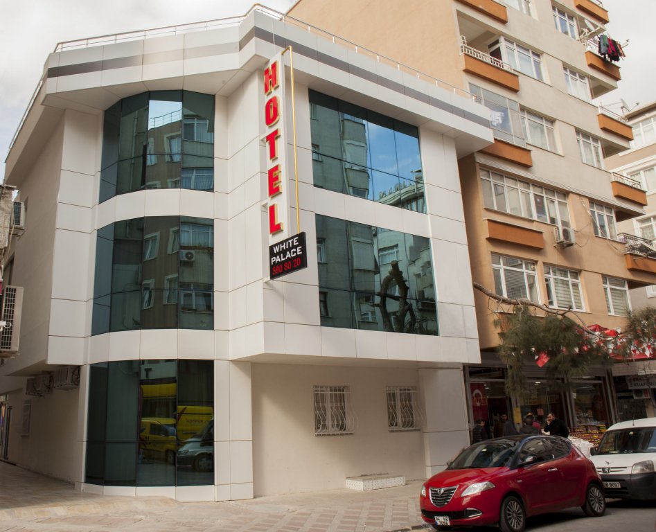 White Palace Hotel 1