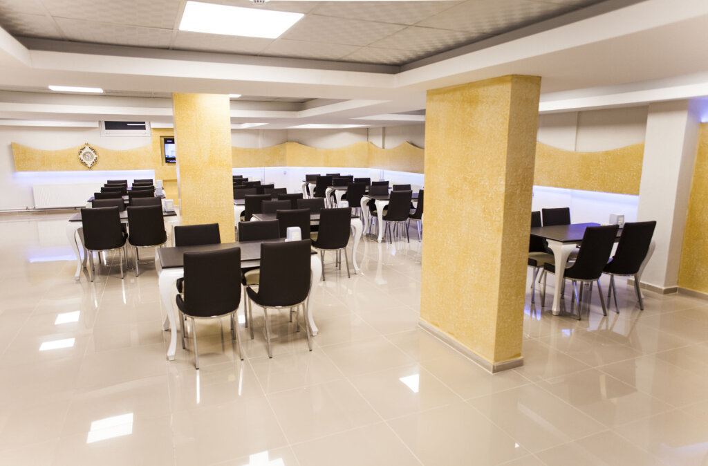 White Palace Hotel 10