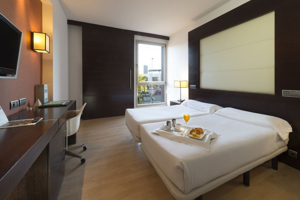 Eurostars i-Hotel 5