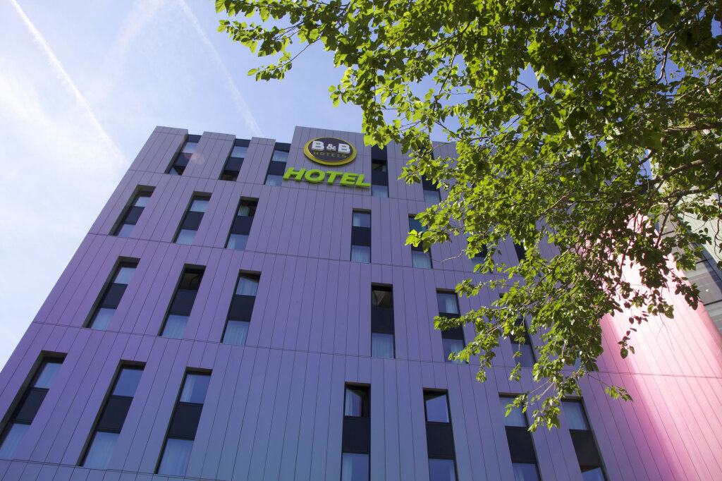 B&B Hotel Paris Porte Des Lilas 12