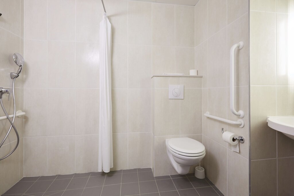 B&B Hotel Paris Porte Des Lilas 21