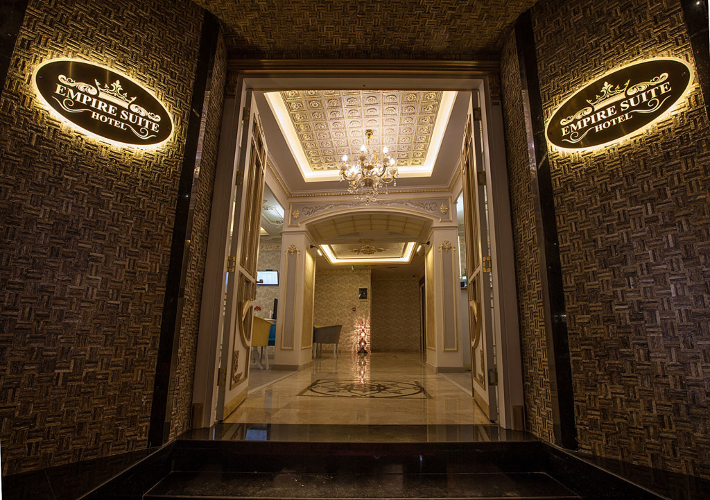 Empire Suite Hotel 17