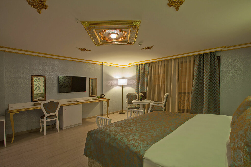 Empire Suite Hotel 6