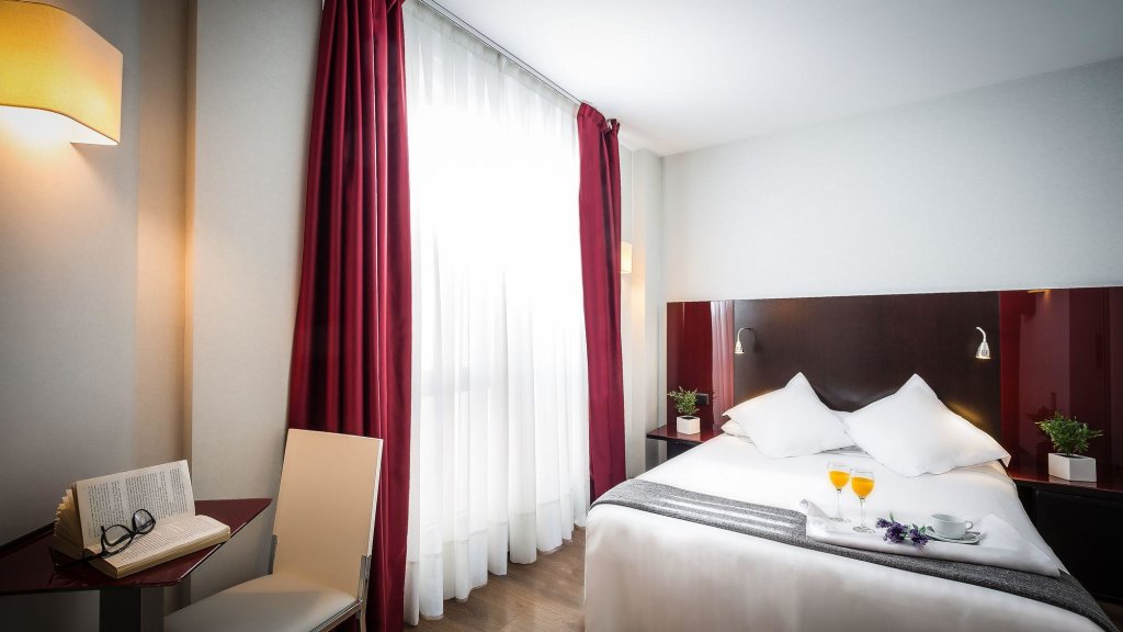 SM Hotel Sant Antoni 18
