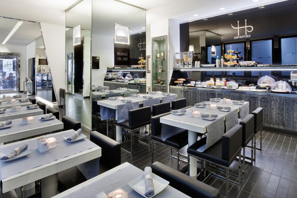 LHP Hotel Napoleon 15