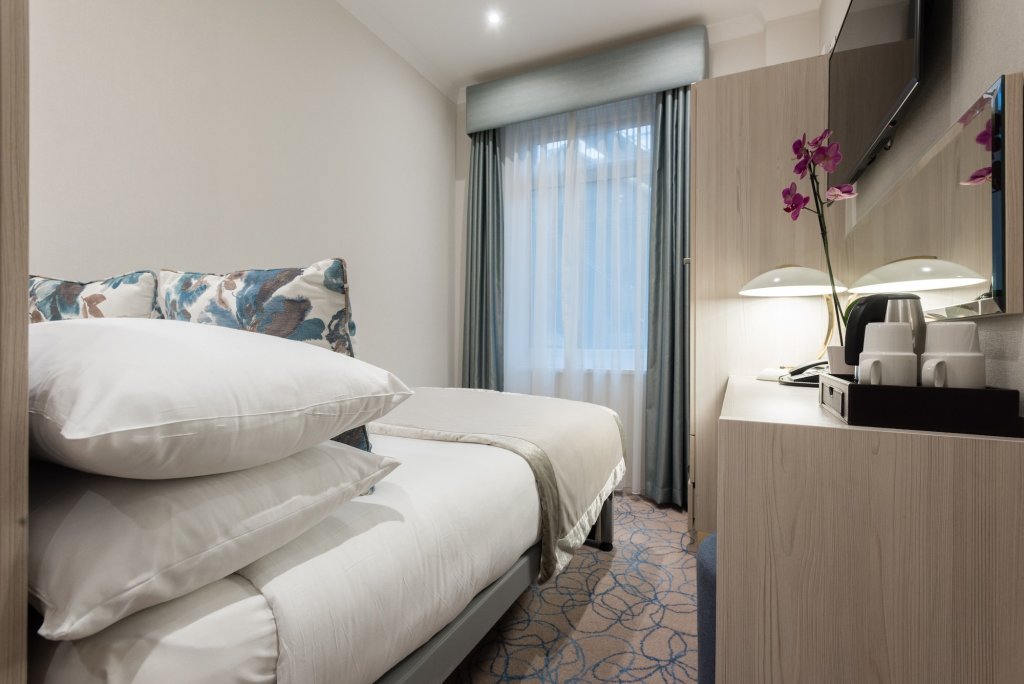 Blandford Hotel 18
