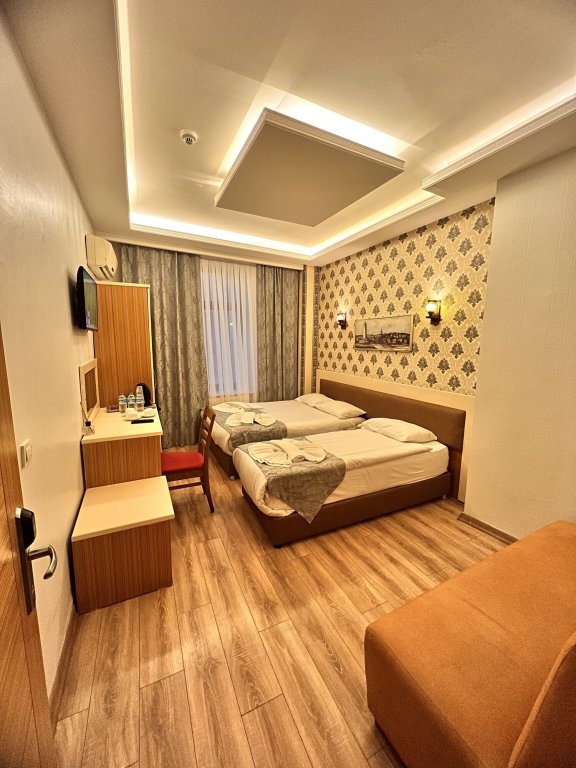 Ethnica Hotel Old City 17