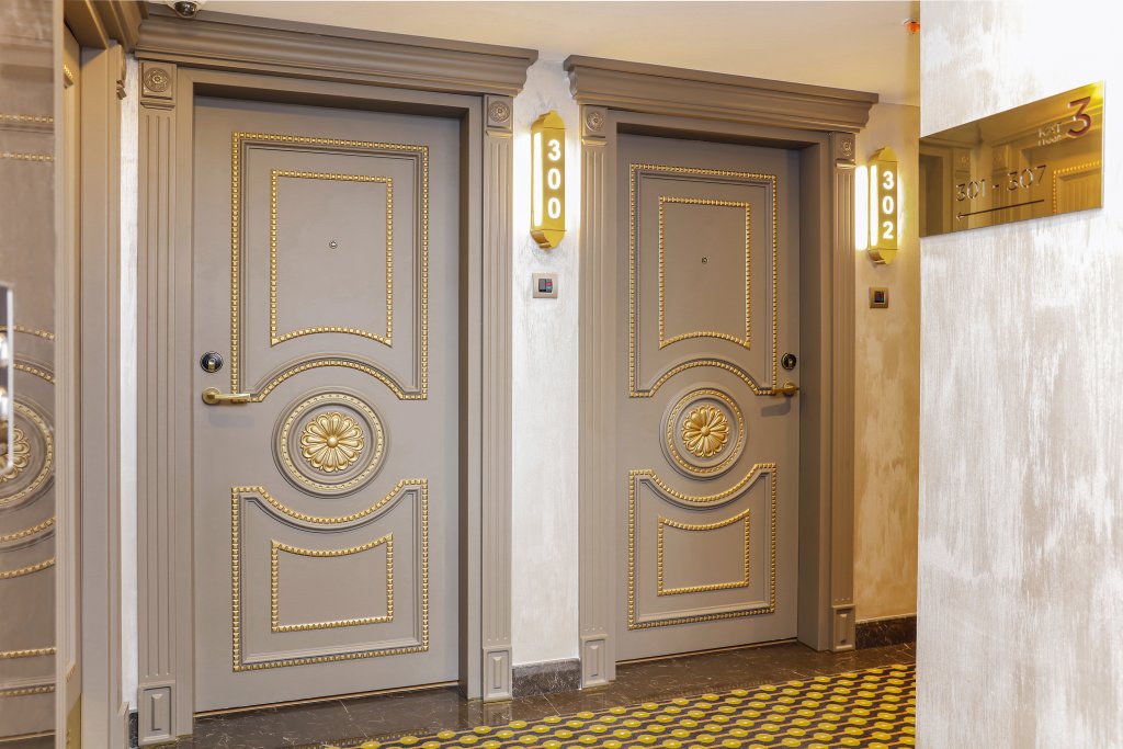Manors Hotel 10