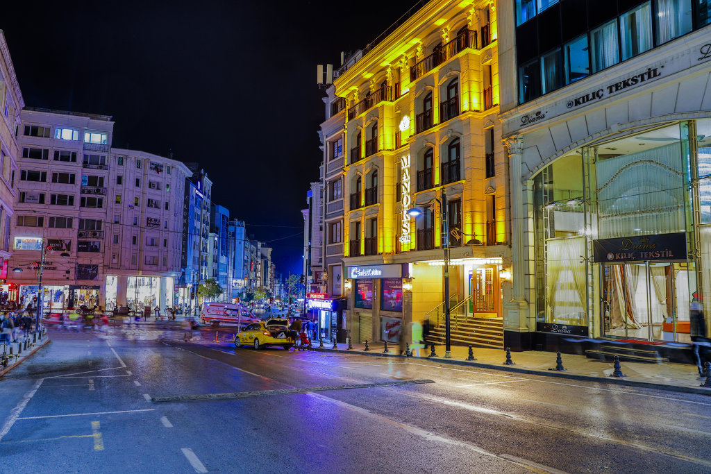 Manors Hotel 6