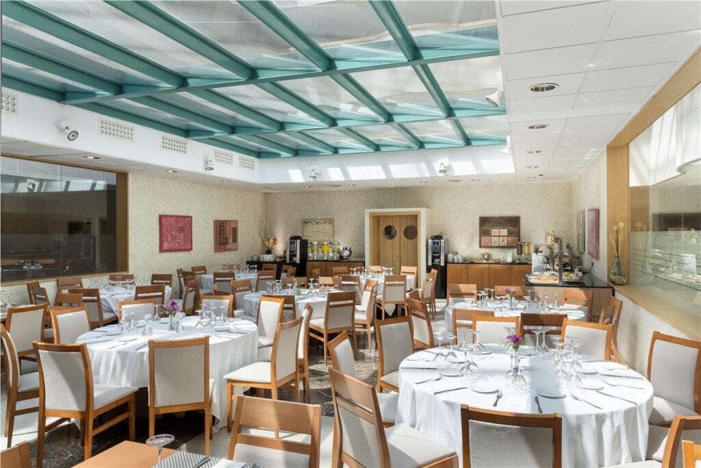 Exe Gran Hotel Almenar 11