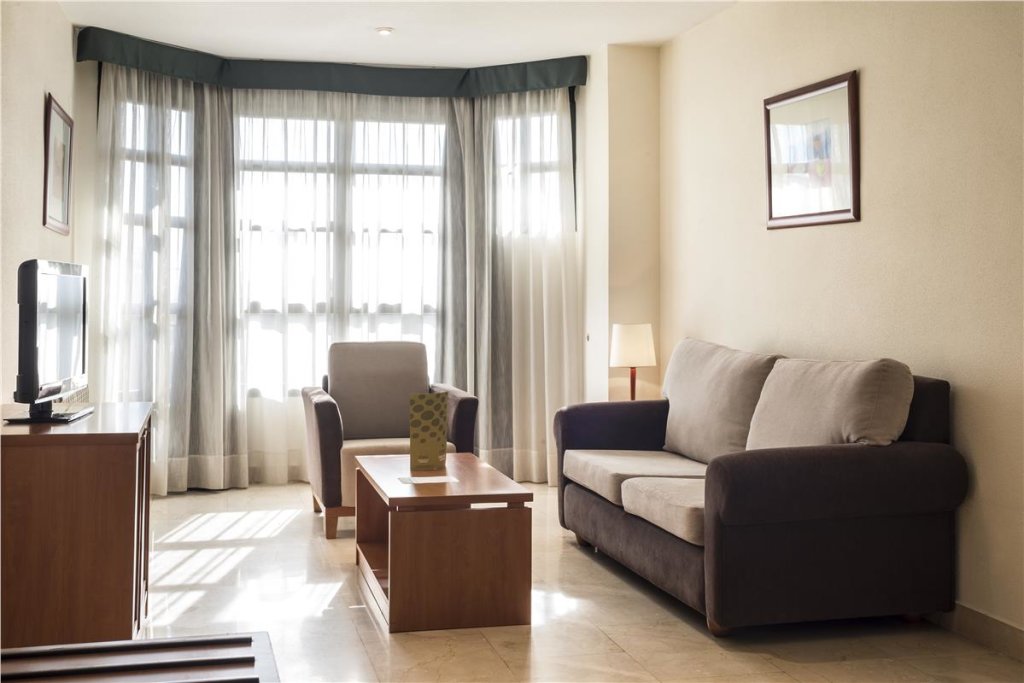 Exe Gran Hotel Almenar 3