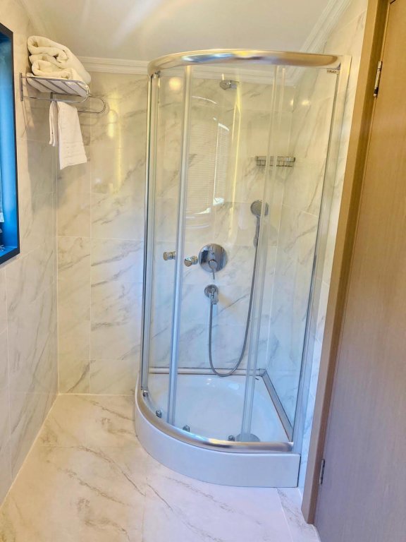 Mata Butik Hotel 11