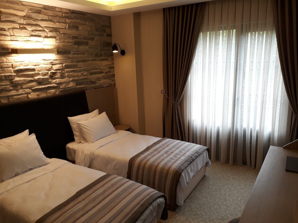 Mata Butik Hotel 4