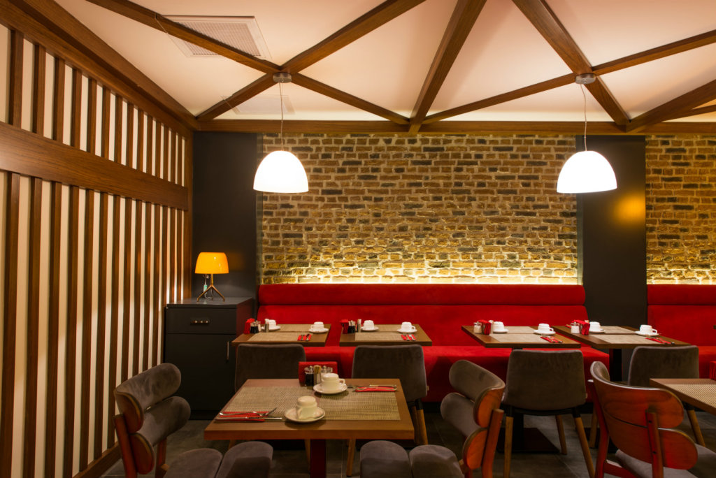 Hotel Favori 21