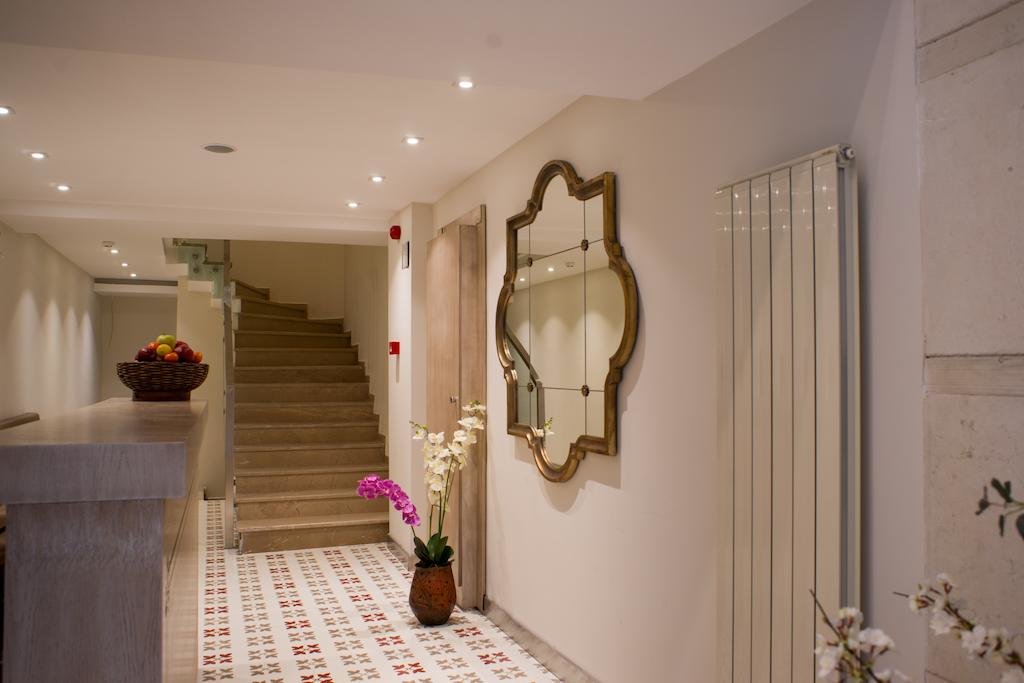 Wame Suite Hotel 23