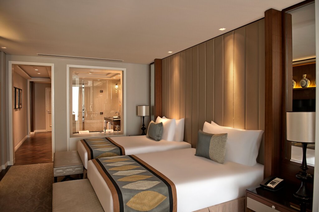 Taj Dubai 14