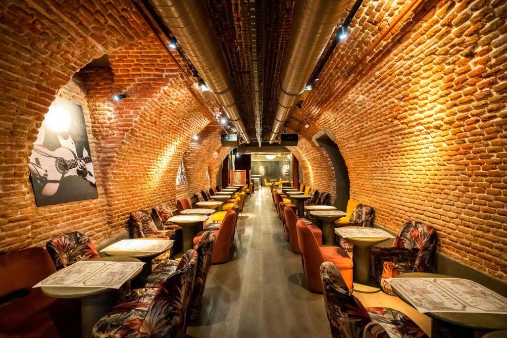 Hostal El Pasaje 5