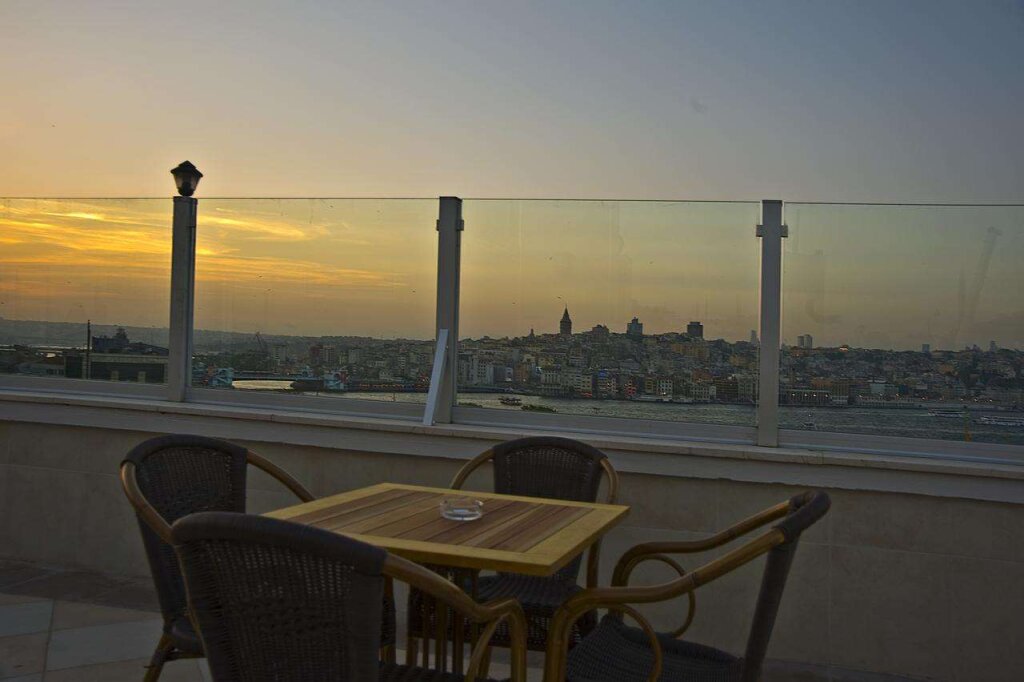 Askoc Hotel 19