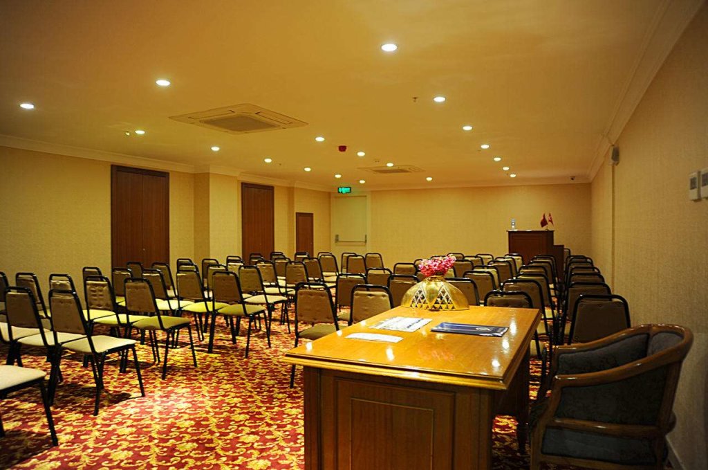 Askoc Hotel 20