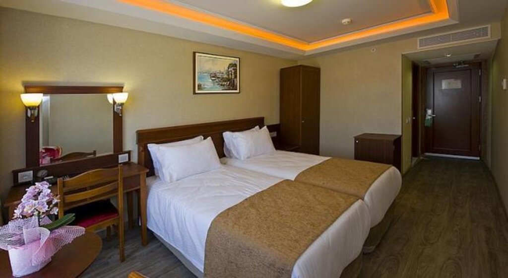 Askoc Hotel 4