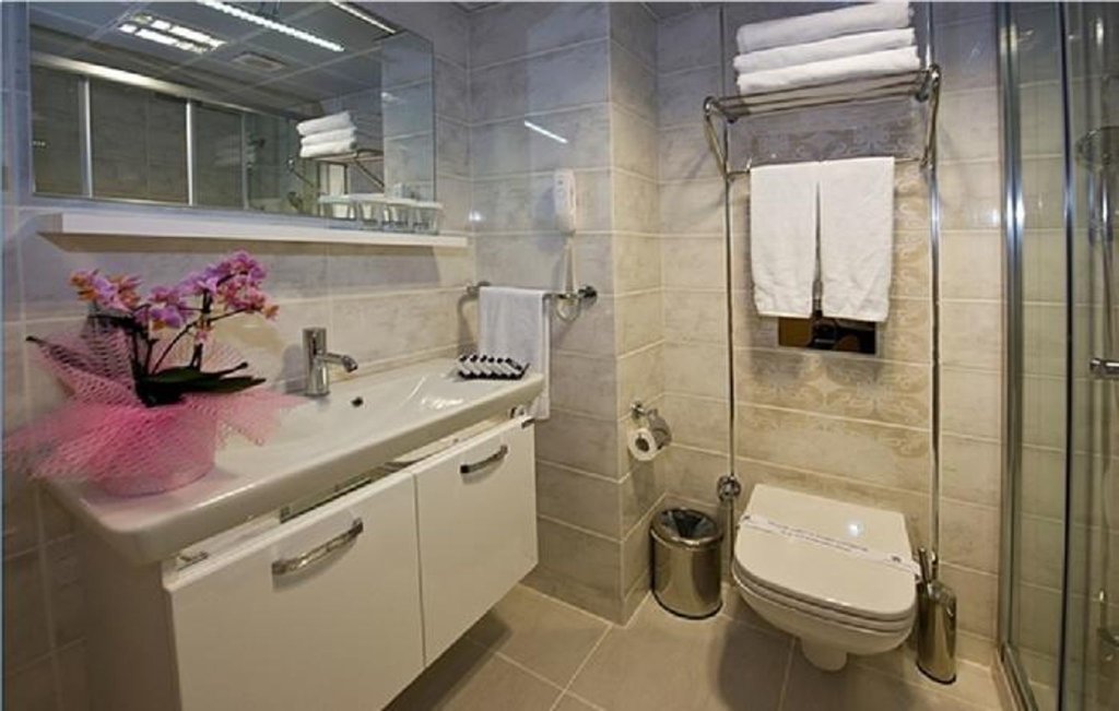 Askoc Hotel 9