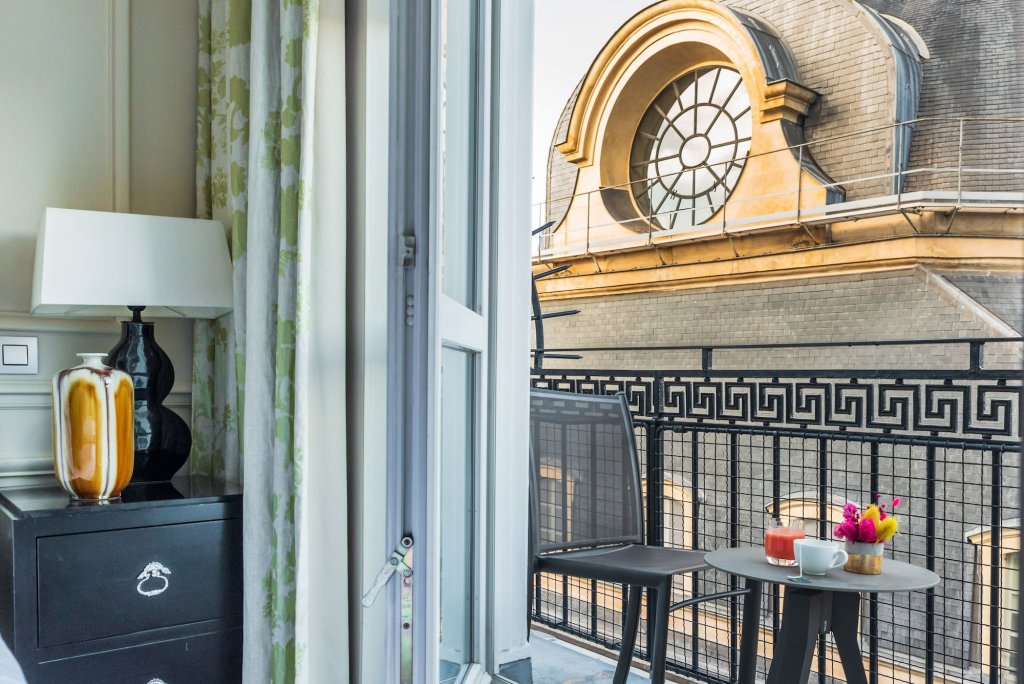 Grand Hotel du Palais Royal 10