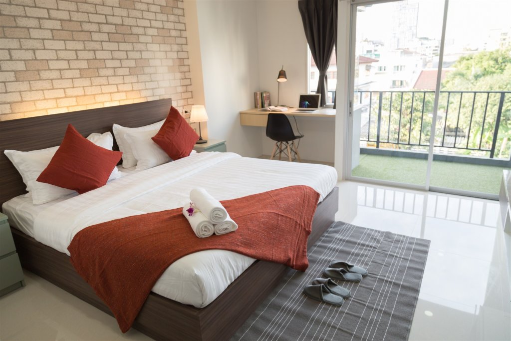 Q Space Residence 22