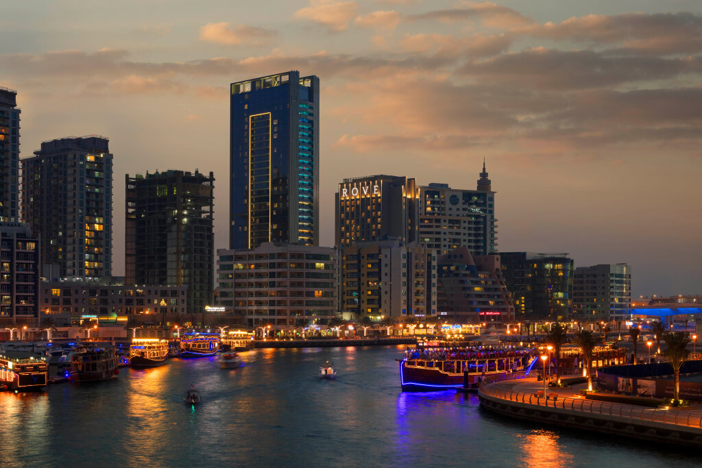 Rove Dubai Marina 21