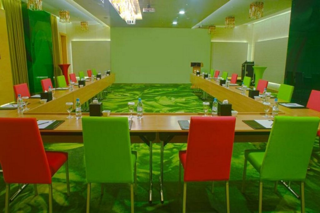Al Khoory Executive Hotel 6