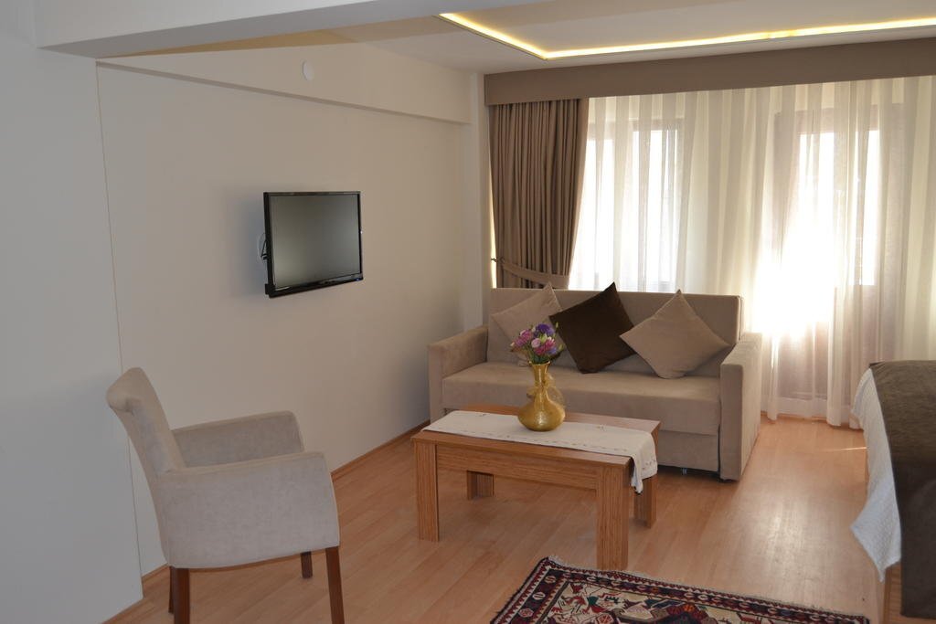 Aiza Suites 2