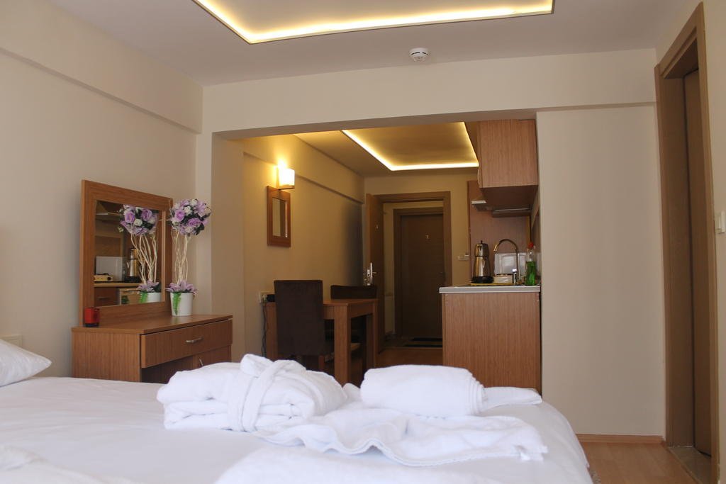 Aiza Suites 4