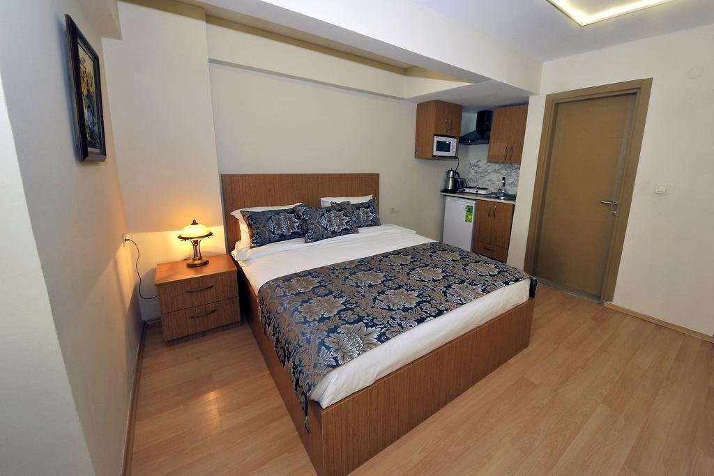 Aiza Suites 5