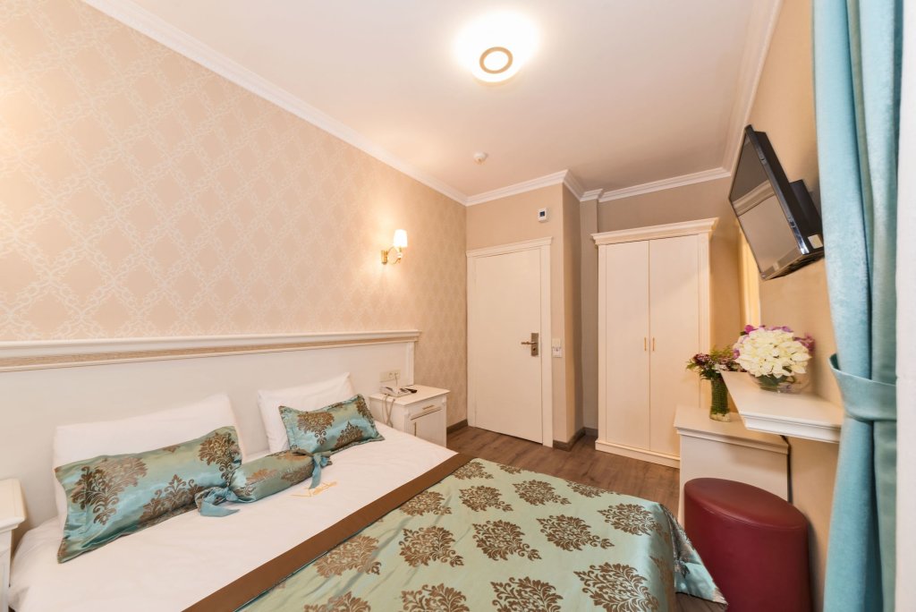 Valide Hotel 8