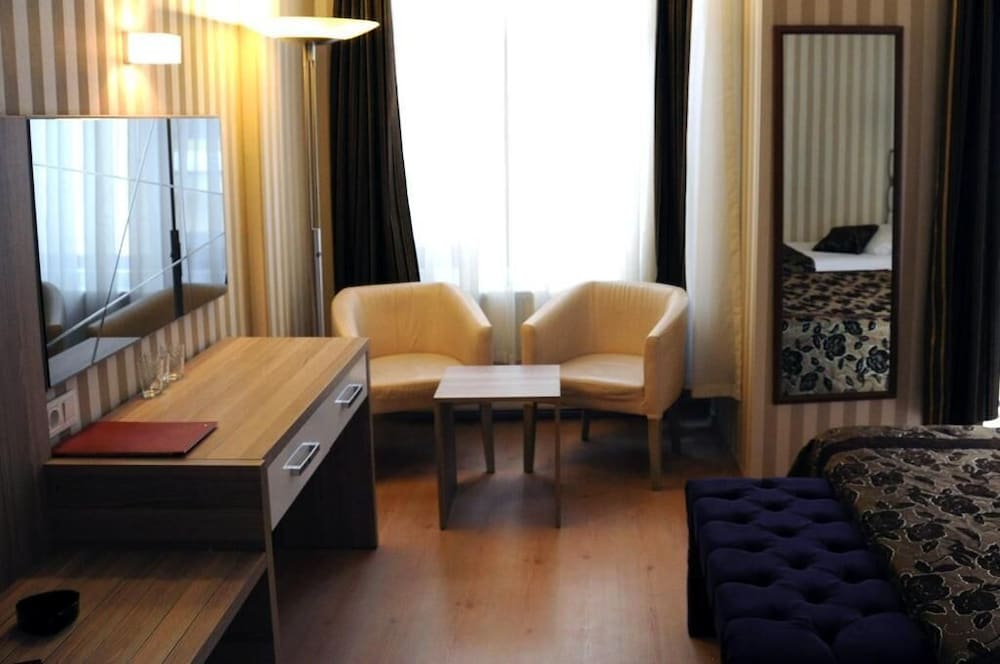 Nil Hotel Istanbul City Center 20