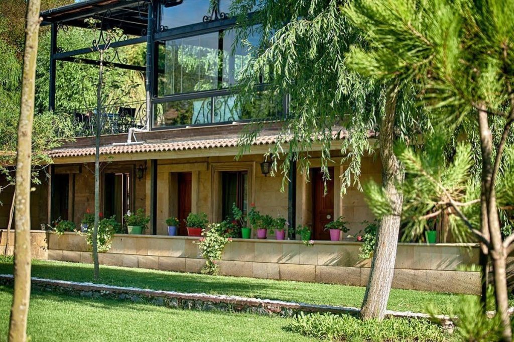 Wineport Lodge Agva 18