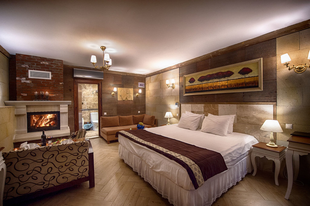 Wineport Lodge Agva 22