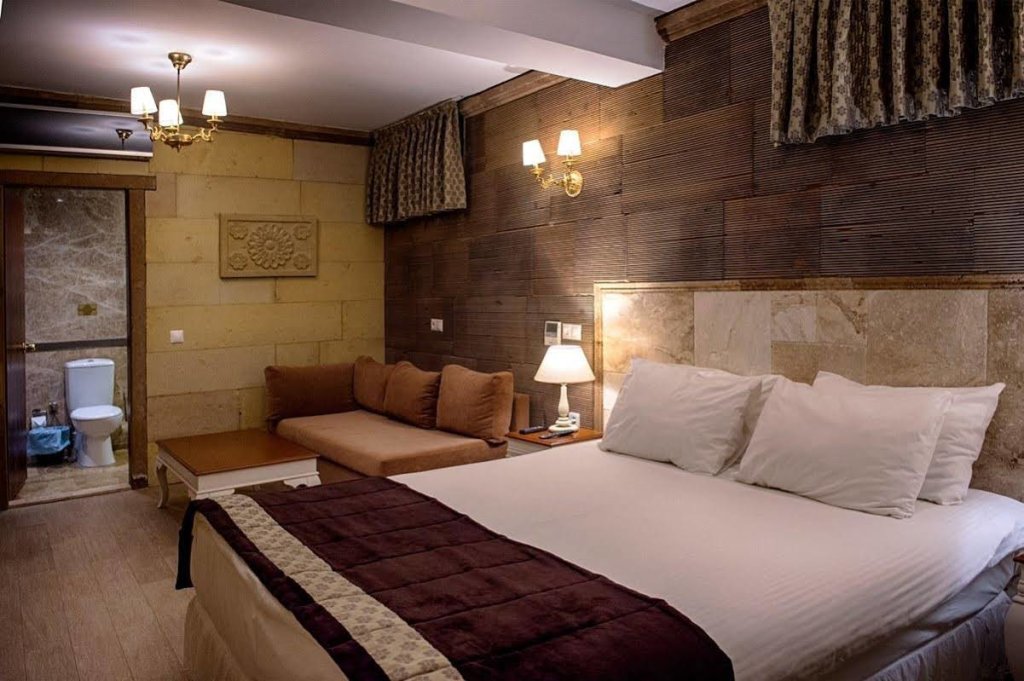 Wineport Lodge Agva 5