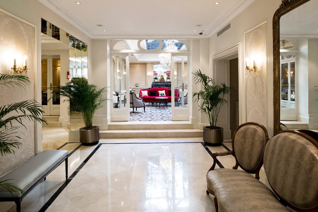 Hotel St Pétersbourg Opéra & Spa 9
