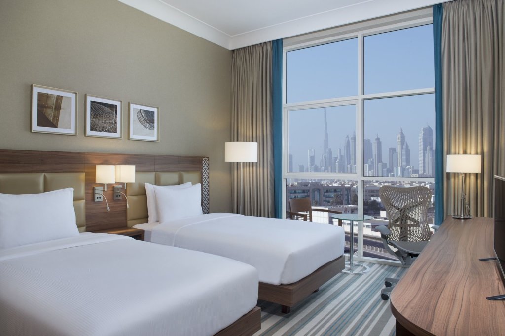 Hilton Garden Inn Dubai Al Mina 5