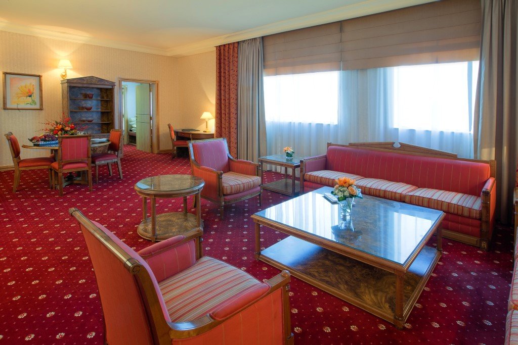 Capitol Hotel 10