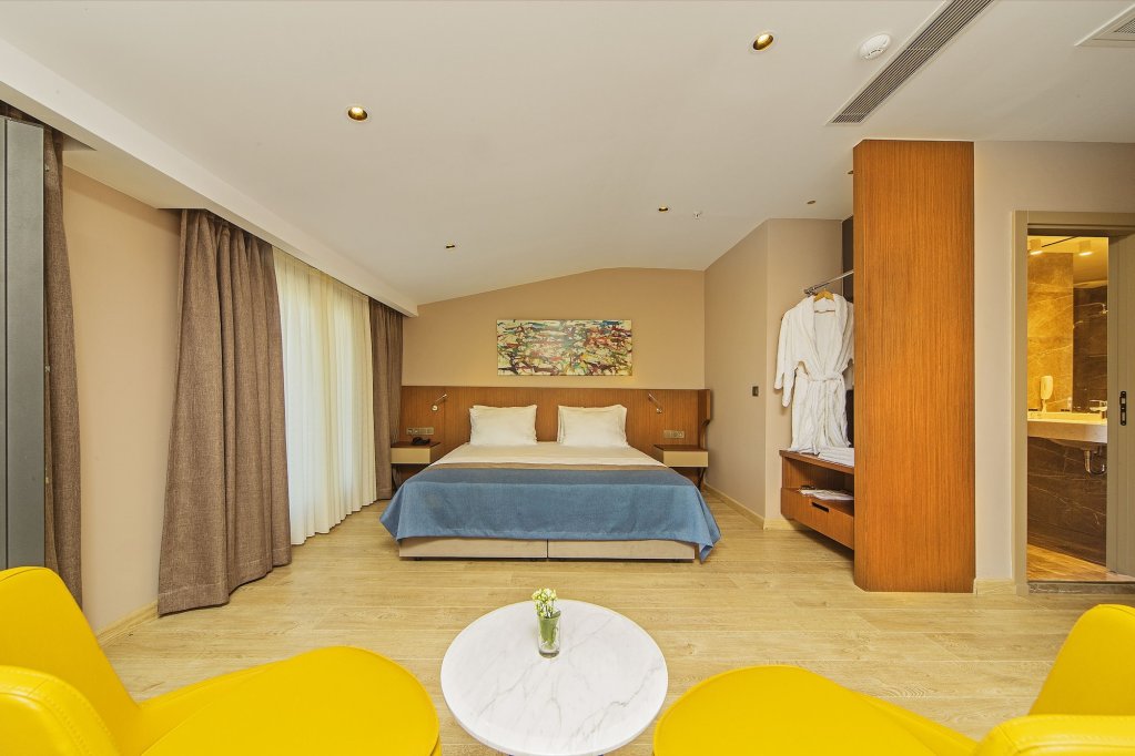 Redmont Hotel Nisantasi 6