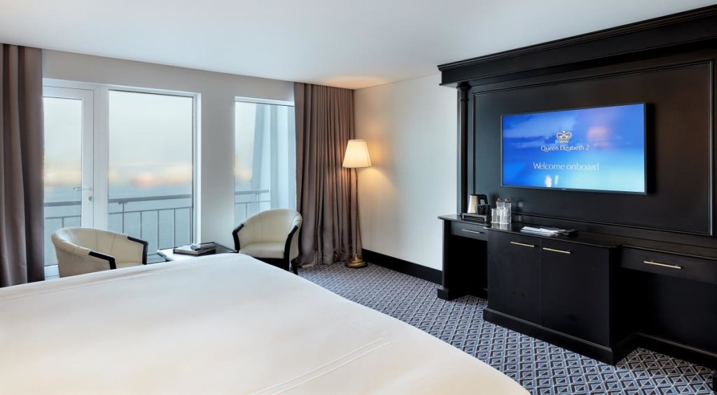 Queen Elizabeth 2 Hotel 13