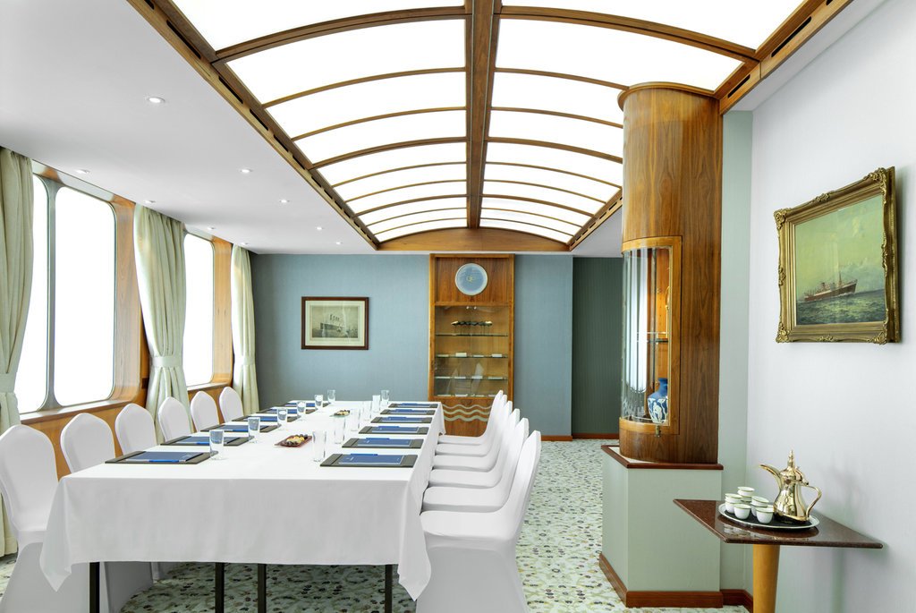 Queen Elizabeth 2 Hotel 20