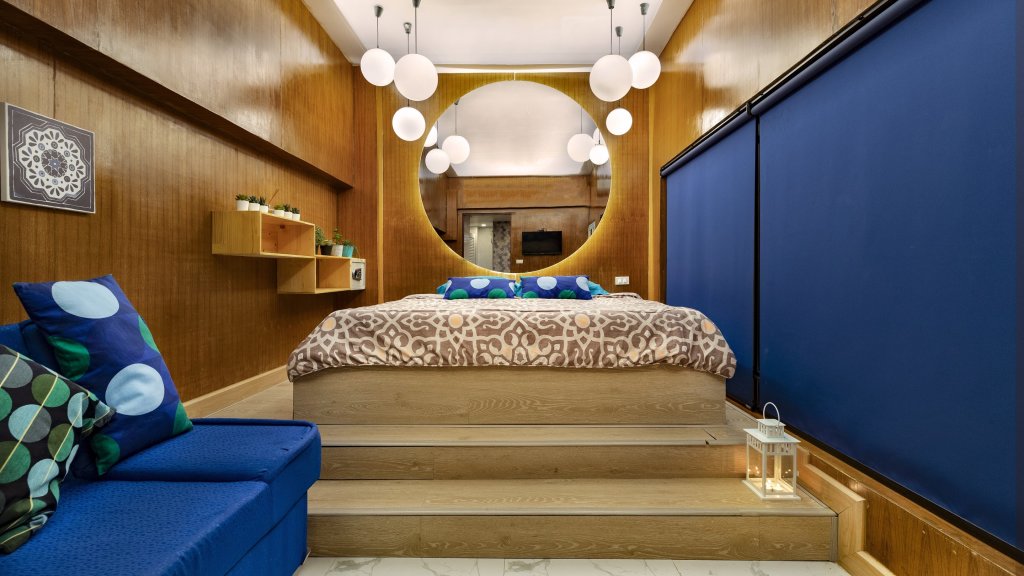 Blu Cabin Ari Stylish Gay Poshtel 10